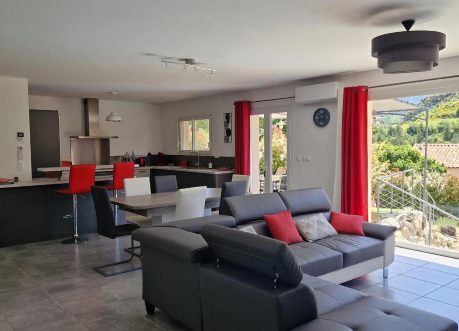 Les Villas Dorees - Villa Soleil Face Au Mont Ventoux Plaisians 0*,  Γαλλία